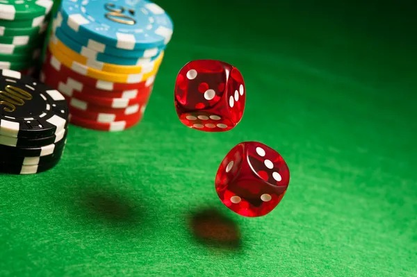 Aviator game in progress showing live multiplier and cash-out button